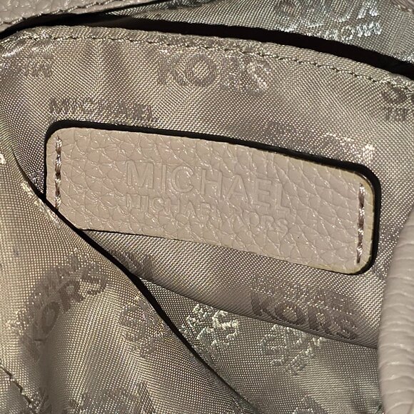 Michael Kors Susie Blush Pink Pebble Grain Leather Drawstring Flap Backpack - Picture 10 of 15